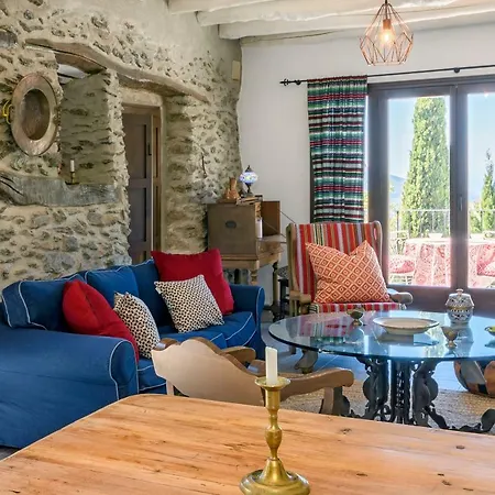 Casa Cecilia * Бубион