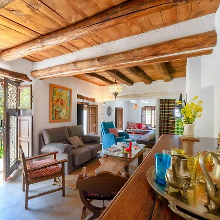 Casa Cecilia Апартаменты *